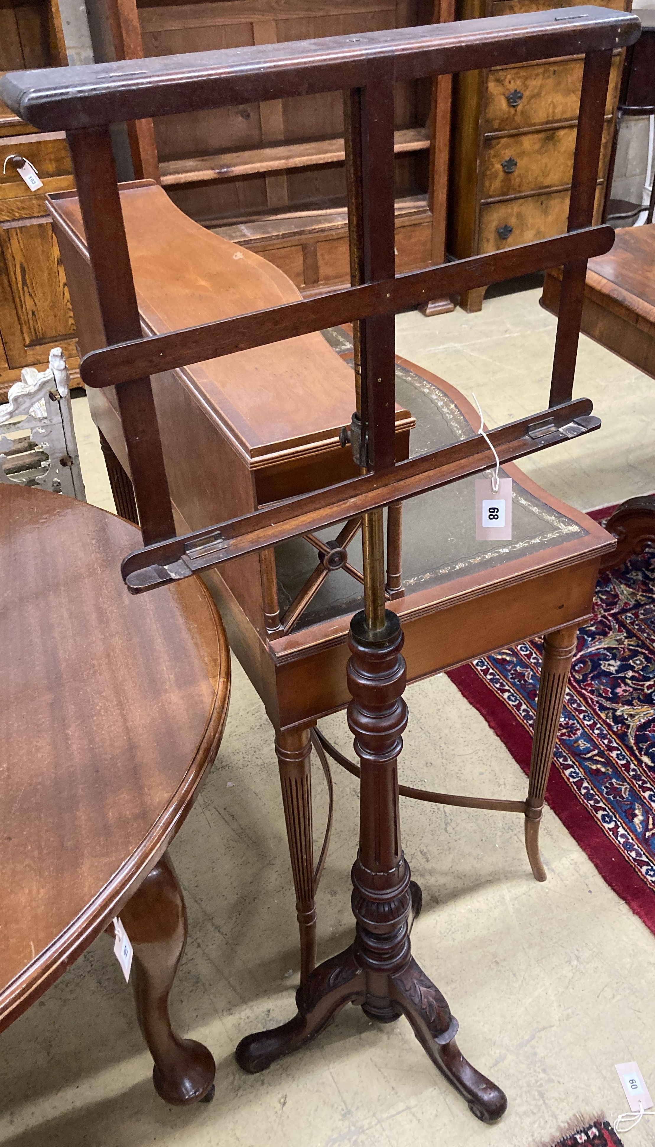 A Victorian mahogany adjustable music stand (a.f.)